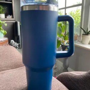 Insulated Reusable Stainless Steel Water Bottle